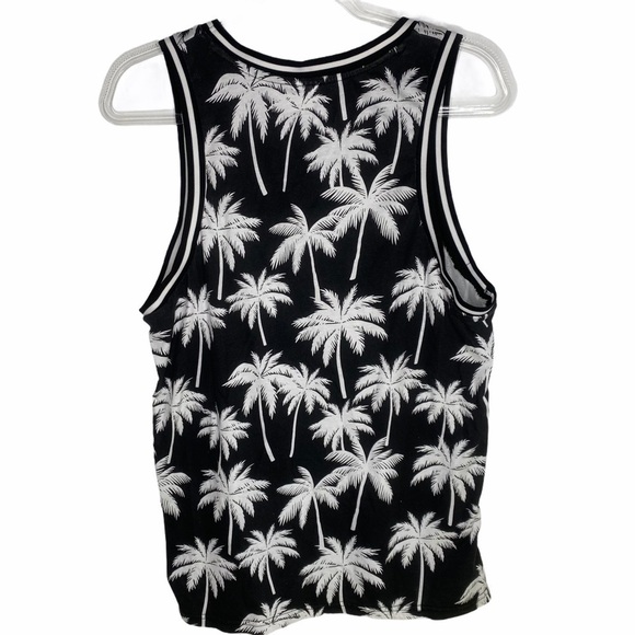 Urban Heritage Festival Palms Tank - Picture 5 of 6